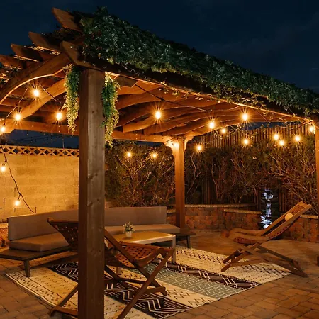 Fabulous Oasis In Las Vegas Near By Strip Villa